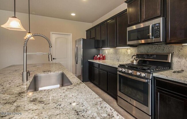 Foto del edificio - 3911 Hazy Swale Way