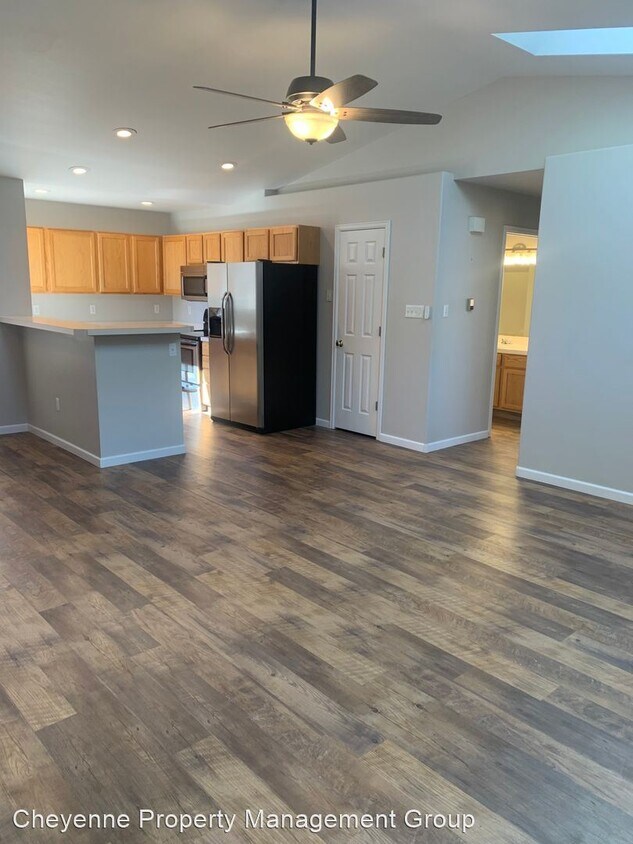 Primary Photo - 2 br, 2 bath House - 350 Arbor Lane