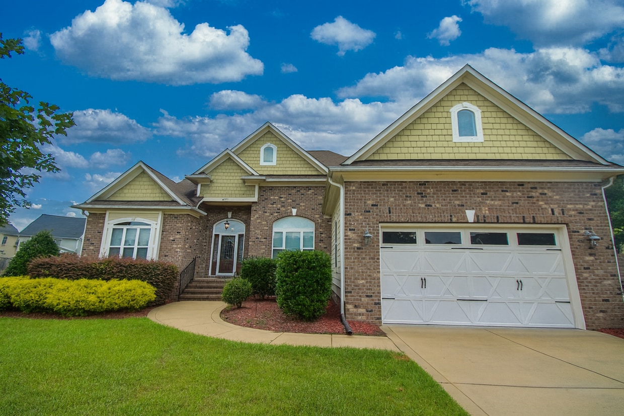 Primary Photo - 4 Bedroom 2.5 Bathroom- Small Dogs Considered