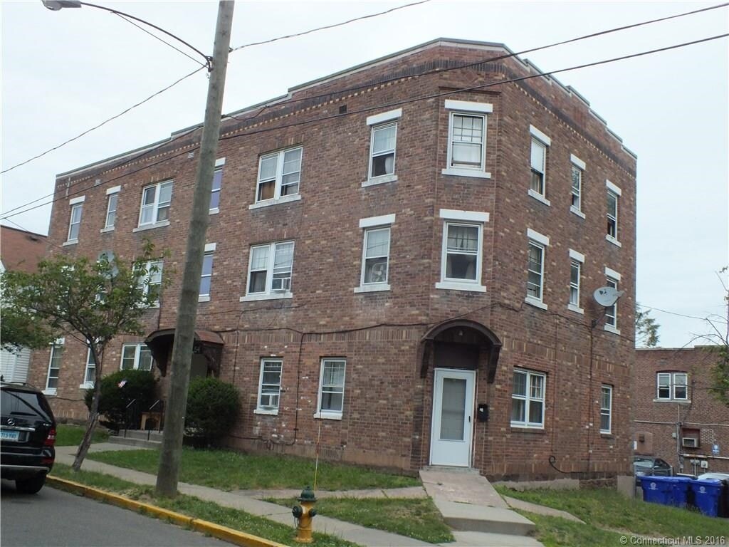 Primary Photo - 54 Grove St