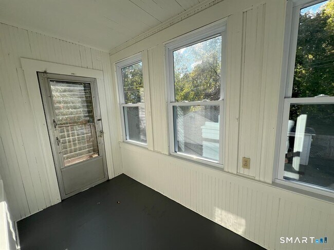 Foto del edificio - 158 Beechwood Ave