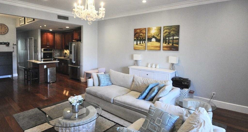 Foto principal - 34 Commonwealth Avenue