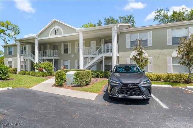 Foto del edificio - 251 Quail Forest Blvd