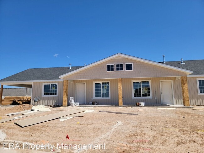 Building Photo - 2 br, 1 bath House - 2334 N 450 W