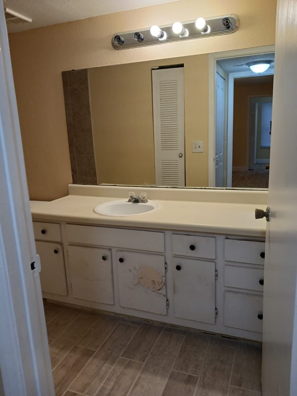 Photo - 4518 Commander Dr Apartment