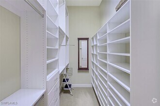 Building Photo - 28611 Via D Arezzo Dr