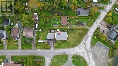 Building Photo - 381 WATER Dr