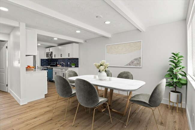 Dining Area - Clearview Farms Apartments