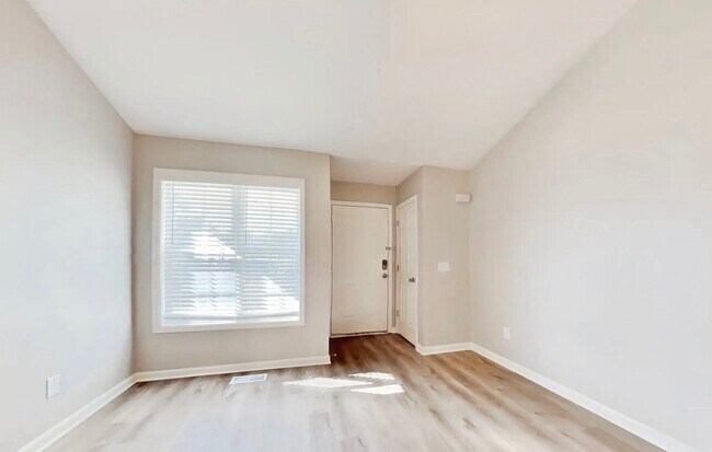 Foto del edificio - Chic & Comfortable 3-Bedroom Property Ready to Move In