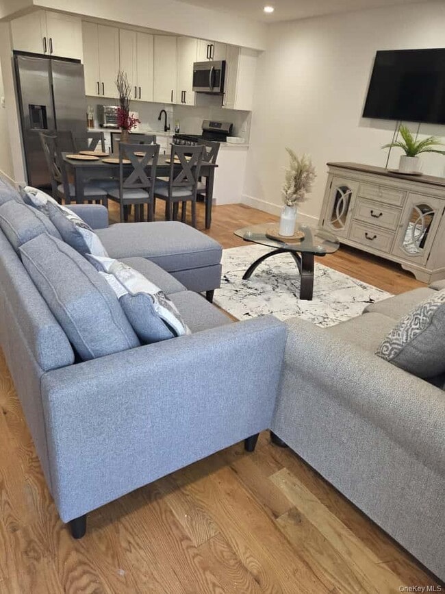 Foto del edificio - 6-32 Beach 68th St