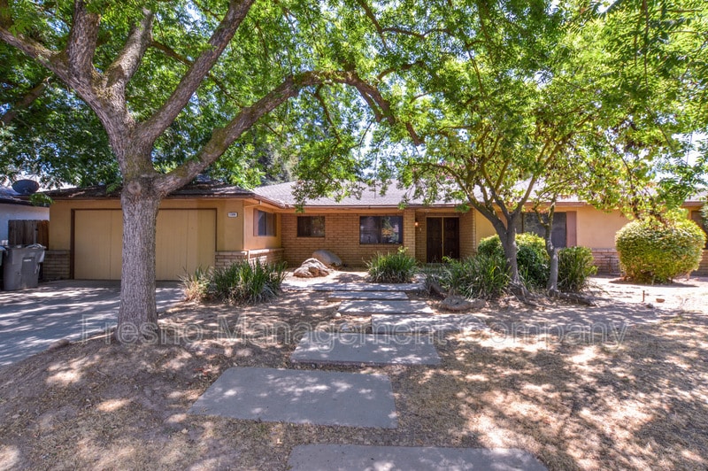 1309 W Fremont Ave, Fresno, CA 93711 House for Rent in Fresno, CA
