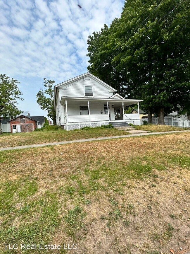 Foto del edificio - 4 br, 1.5 bath House - 507 West St