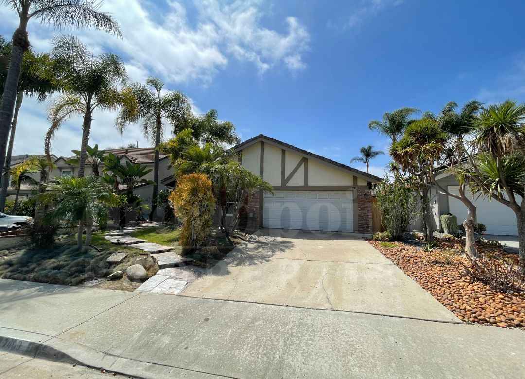 Primary Photo - 7409 Carlina St