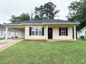 Building Photo - 304 Spring Creek Dr