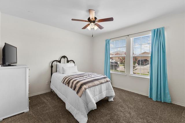 Foto del edificio - 2113 Tulipwood Dr