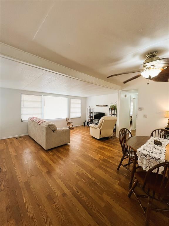 Foto del edificio - 6916 Marlin Ln