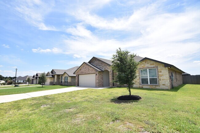 Foto del edificio - 2723 Torino Reale Ave