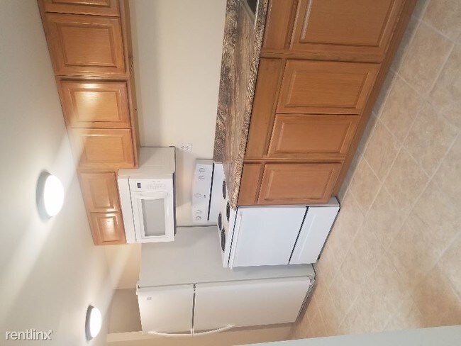 Building Photo - 1 br, 1 bath Apartment - 106 sparks st