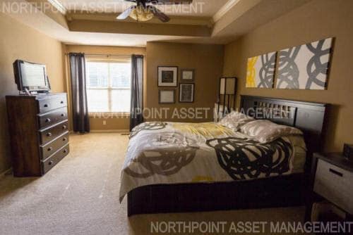 Building Photo - Luxury Living Just Minutes from Prairie Vi...