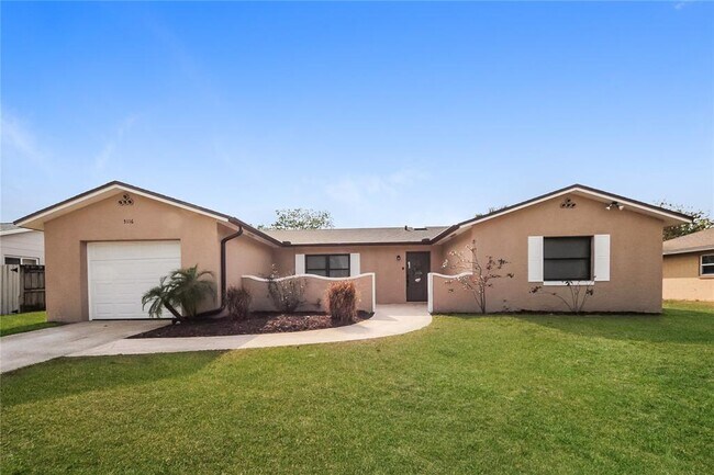 Foto del edificio - 5116 N Woodcrest Dr