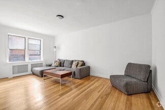 Building Photo - 63-60-63102 102nd St