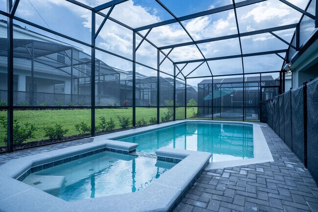 Building Photo - 16372 St Kitts Cir