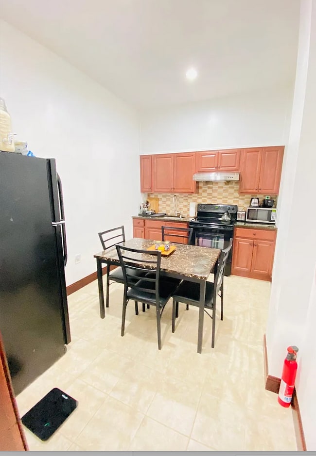 Foto del edificio - 4428 Chestnut St