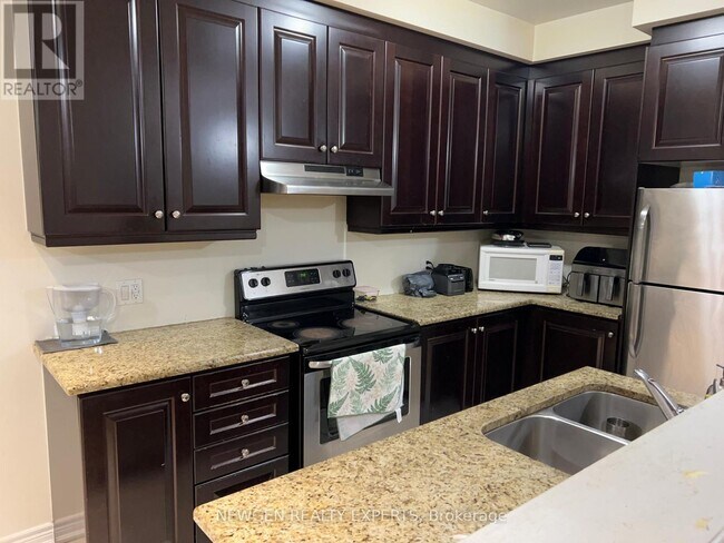 Building Photo - 188 Sky Harbour Dr