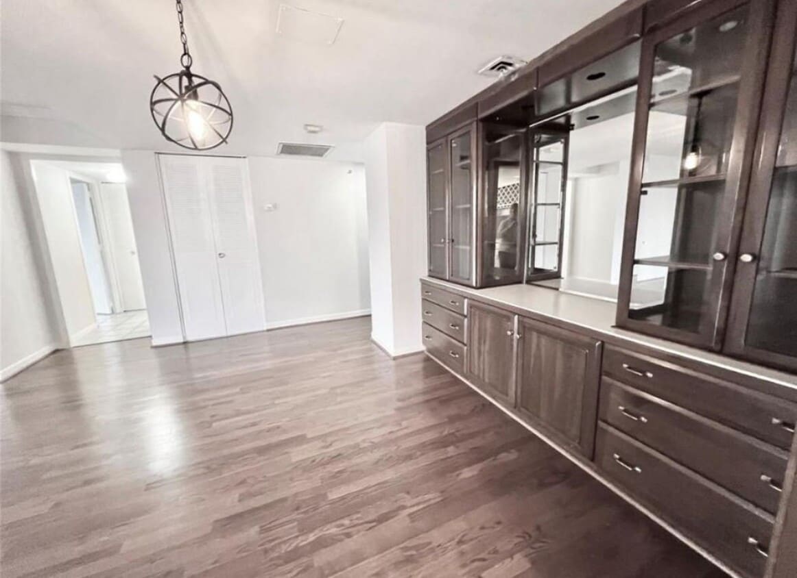 Building Photo - 2303 Briarwest Blvd