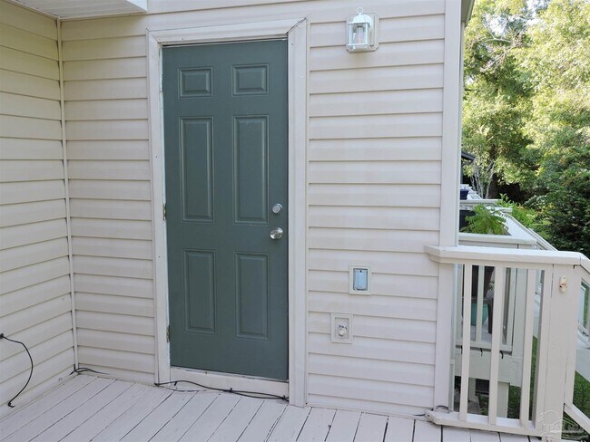 Foto del edificio - 4278 Brookside Dr