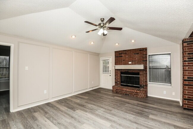 Foto del edificio - 4122 Rye Glen Dr