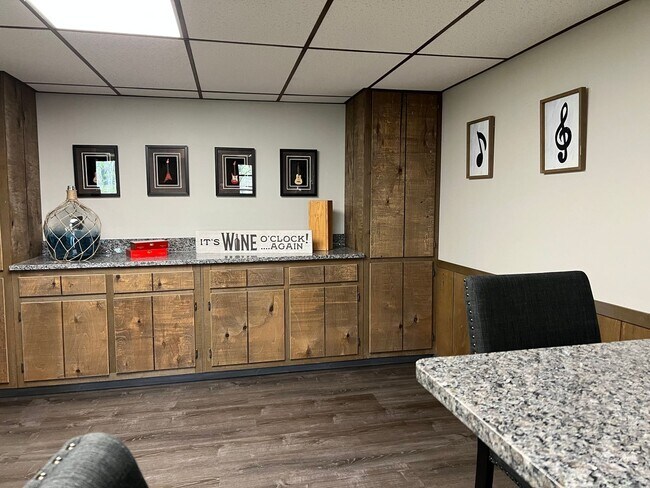 Foto del edificio - 33 Estates View Dr