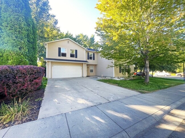 Building Photo - 6489 S Fairwind Pl