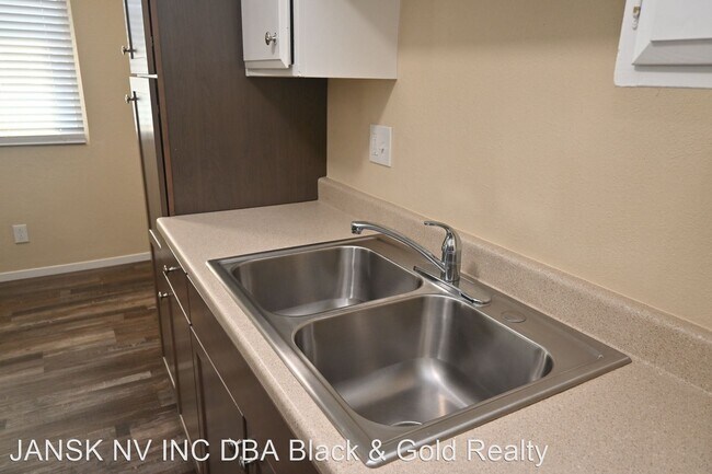 Foto del edificio - 2 br, 1 bath House - 2514 McCarran St. #2