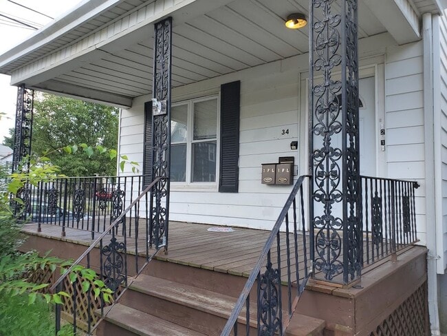 Building Photo - 34Guilden1st&amp;2ndFl