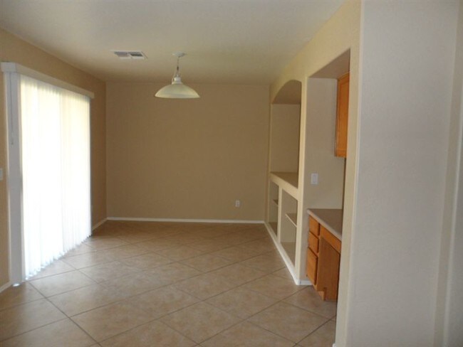 Building Photo - 4 br, 2 bath House - Gibson 8102 W. Gibson