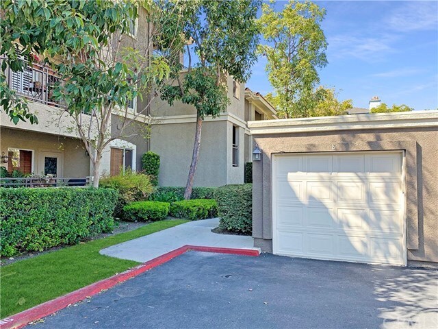 Building Photo - 22681 Oak Grove