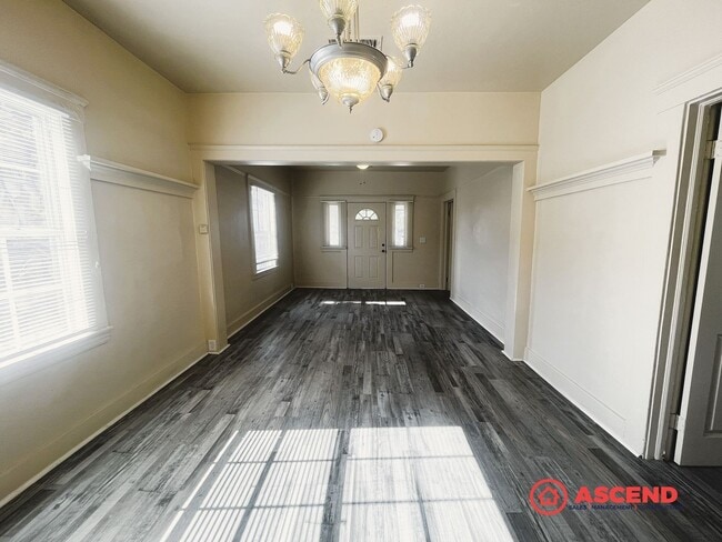 Foto del edificio - 1802 Forrest St