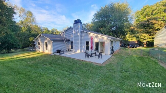 Photo - 9344 Aylesbury Ln House