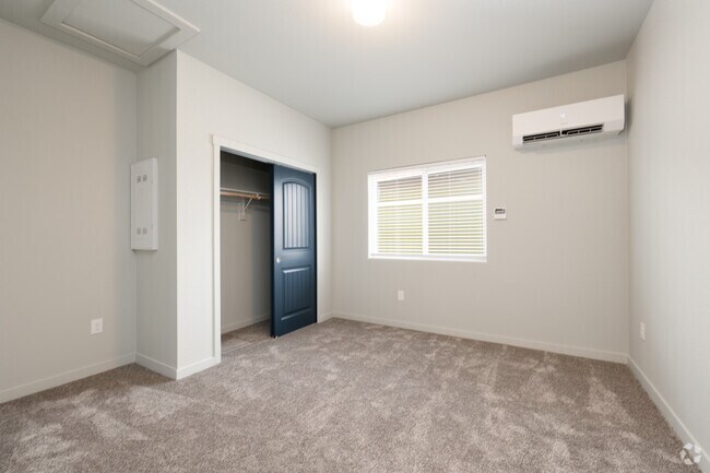 1BR, 1BA - 699SF - Bedroom - Cottages at Woodmen Heights