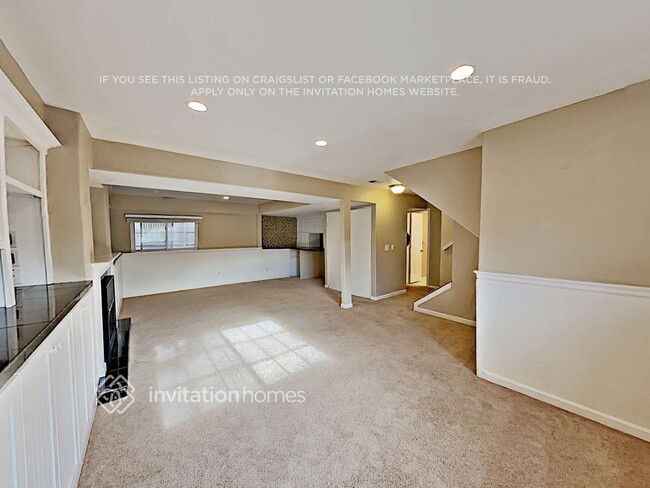 Building Photo - 9494 Palisade Ct