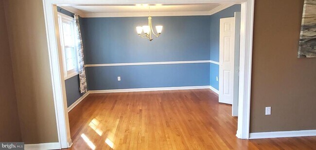 Foto del edificio - 2521 Farrier Ln