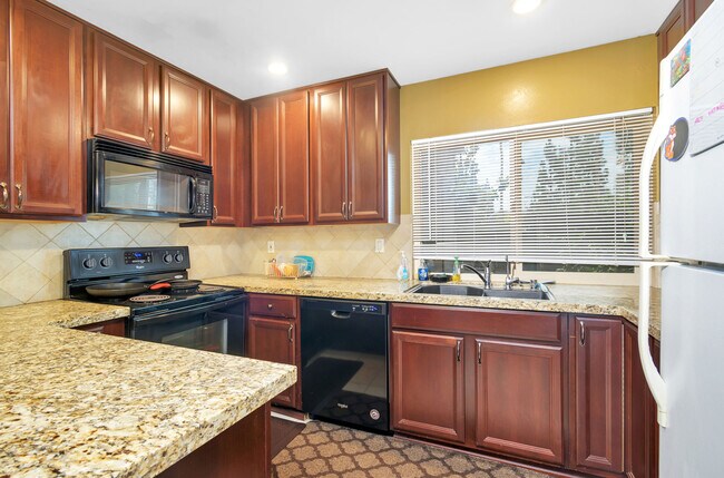 Cocina - 9514 Easter Way