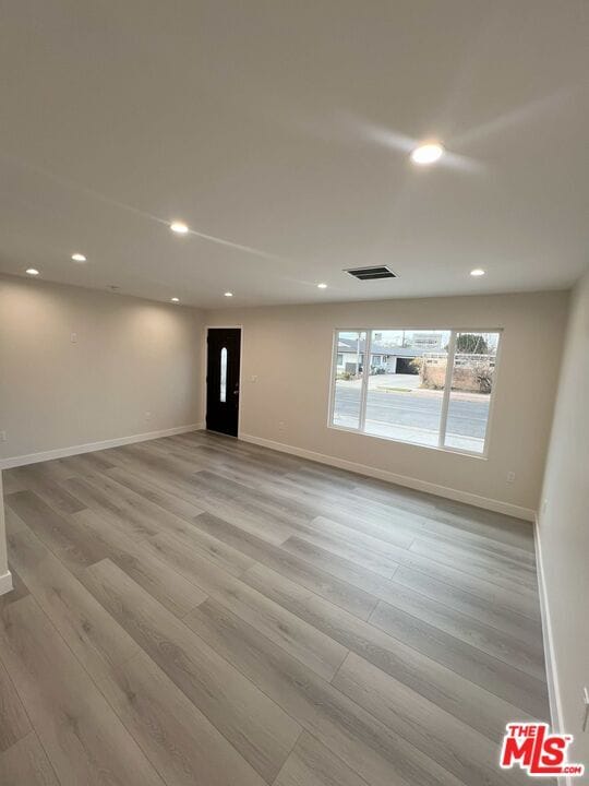 Foto del edificio - 8550 Gloria Ave