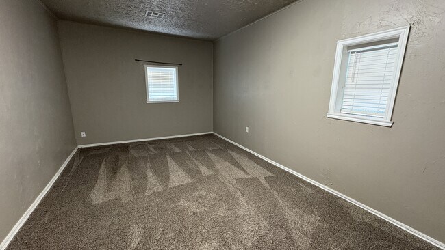 Foto del edificio - 4009 SE 25th St