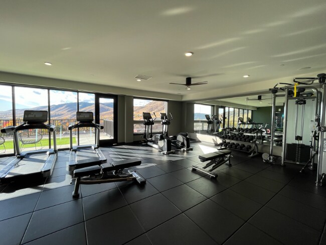 Foto del edificio - 393 Washington Ave