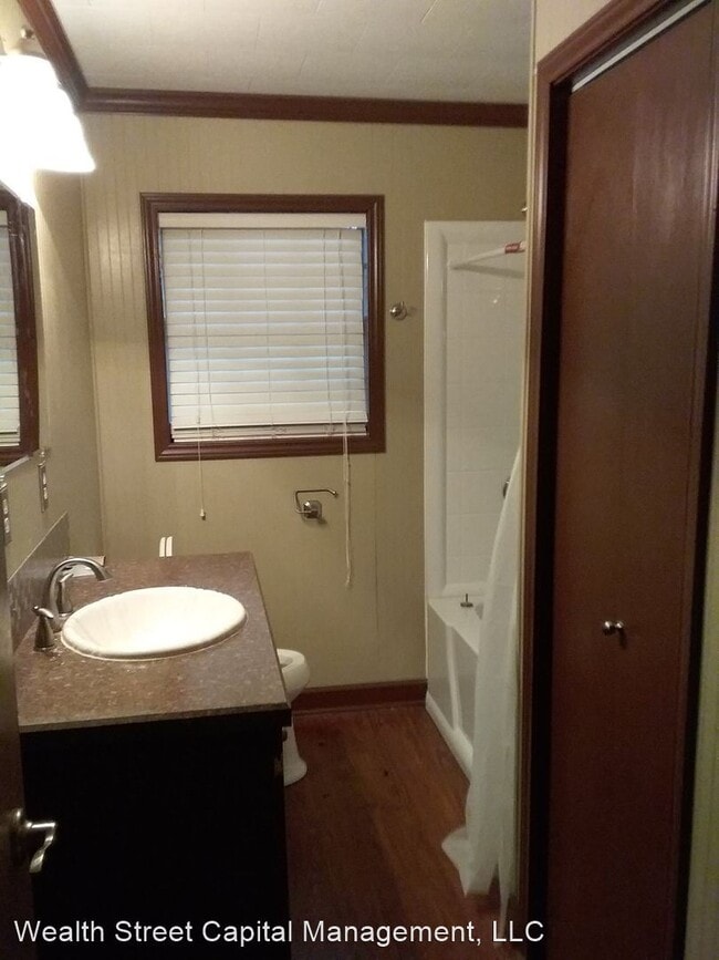 Building Photo - 2 br, 2 bath House - 1229 Flint St