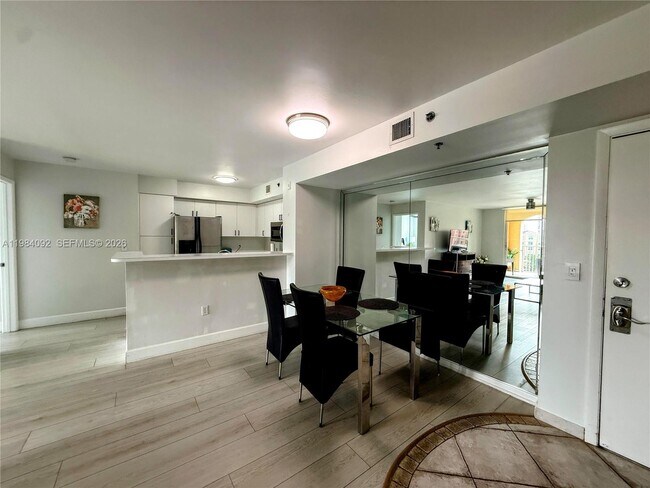 Foto del edificio - 19701 E Country Club Dr