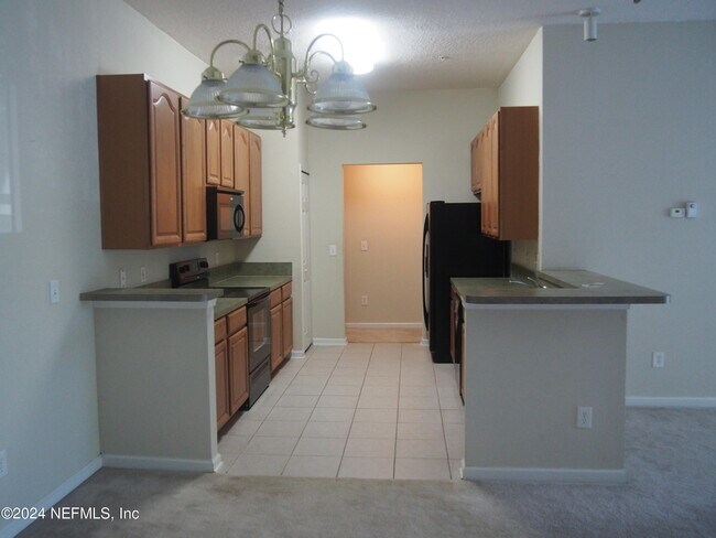 Foto del edificio - 8204 White Falls Blvd