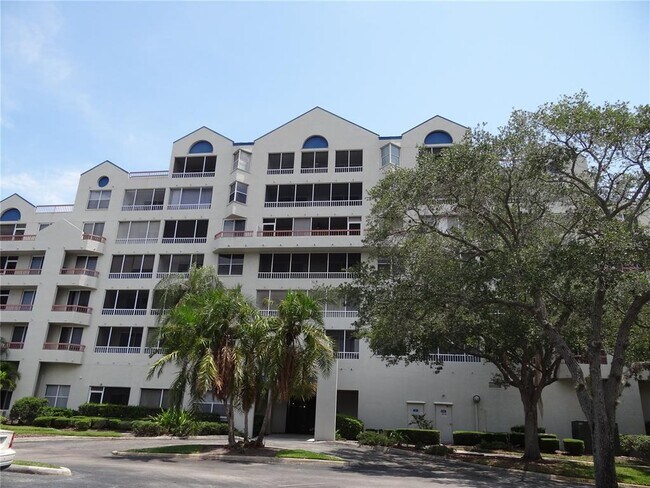 Foto del edificio - 2333 Feather Sound Dr